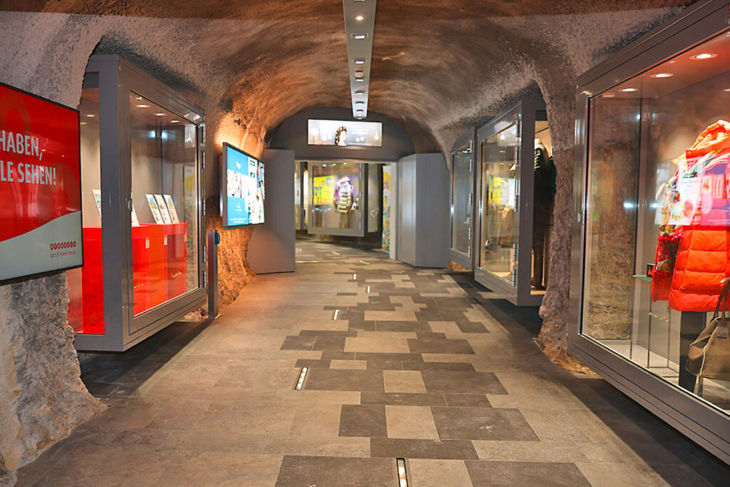 Heller, breiter, sicherer – Der frisch renovierte Aus- und Zugang der Altstadtgarage A beim Bürgerspital